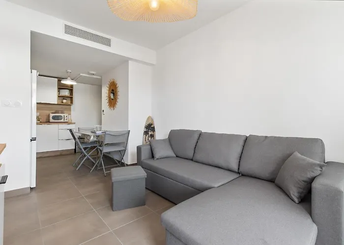 Le Corinthe - Appt Classe 3 Etoiles Et Climatise